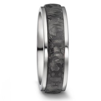 Trouwringen in Carbon en Titanium met diamant(en) per paar 