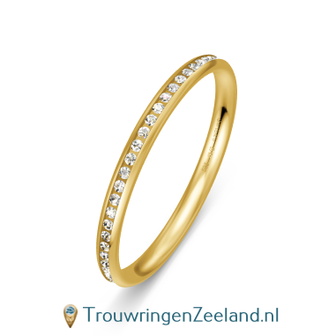 Trouwring aanschuifring in 14 karaat geelgoud en 27 diamanten zetting halve ring 