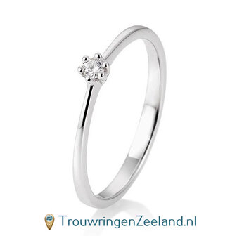 Verlovingsring platina 950 in 6 punt zetting met 0,05 ct diamant standaard