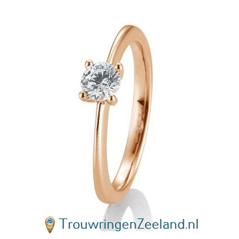 Verlovingsring ros&eacute;goud 4 punt zetting met 0,40 ct diamant standaard in 14 of 18 karaat 