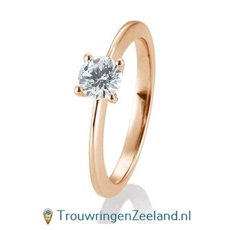 Verlovingsring ros&eacute;goud 4 punt zetting met 0,60 ct diamant standaard in 14 of 18 karaat 