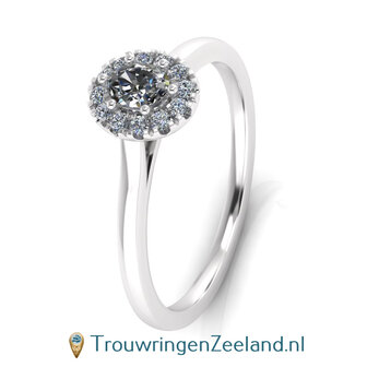Verlovingsring in platina 950 met 13 diamanten in een ronde zetting