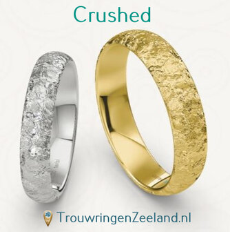 Trouwringen met bewerking Crushed