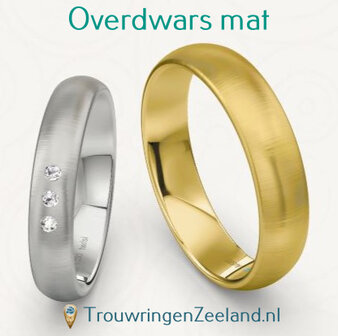 Trouwringen met bewerking Overdwars mat