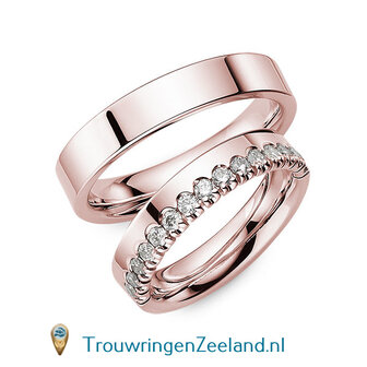 Trouwringen in 14/18 karaat witgoud glans gepolijst 4,5 mm. breedte en in de damesring een kroon van 15 diamanten per paar vanaf