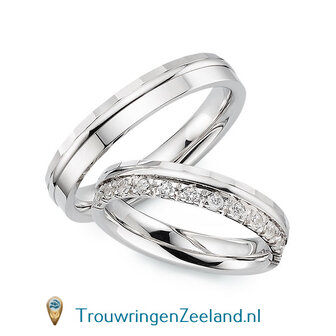 Trouwringen in platina 600/950 glans gepolijst 4,0 mm. breedte met facetrand en in de damesring 11 diamanten gezet als kroon op de halve ring per paar vanaf