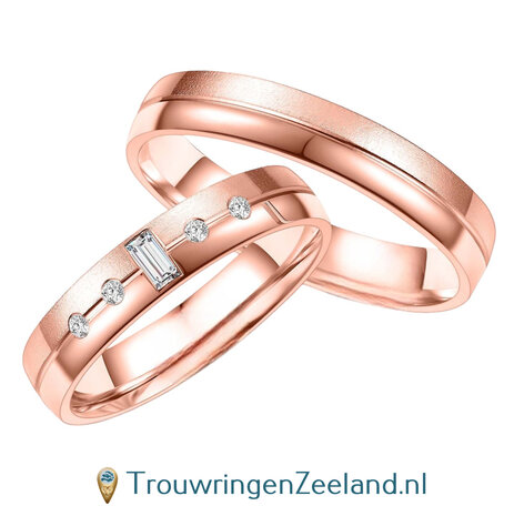 Trouwringen in 8*/14/18 karaat geelgoud met in de damesring 5 diamanten per paar