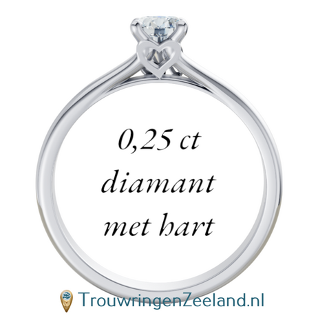 Verlovingsring met 0,25 ct diamant met letter(s) en hartje in 14 of 18 karaat witgoud