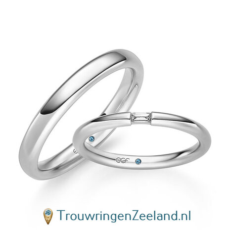 Trouwringen in 14/18 karaat geelgoud smal glad glans en in de damesring 1 diamant baguette geslepen en geklemd