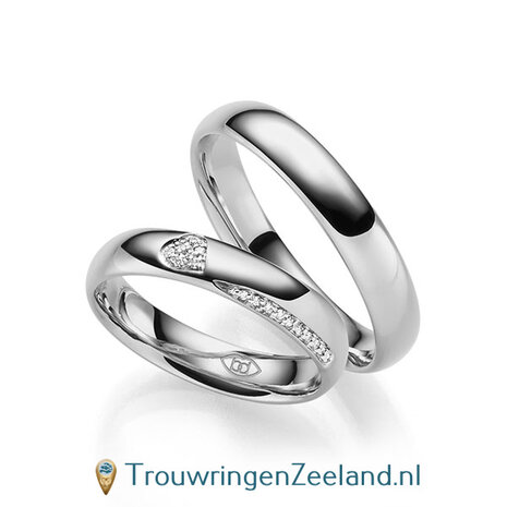 Trouwringen in 14/18 karaat witgoud glans gepolijst met in de damesring 6 diamanten in een hart en 10 diamanten als randzetting 0,086 ct 
