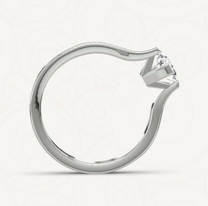 Verlovingsring in 14 of 18 karaat witgoud met 1 x 0,10 ct diamant&nbsp;met robuuste 4 klemzetting