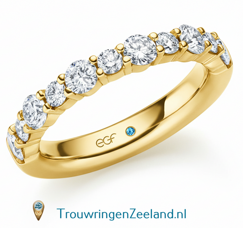 Trouwring  in 14 of 18 karaat geelgoud Memoirering met 11 diamanten afwisselend grote en kleine diamant en waardoor optimale fonkeling