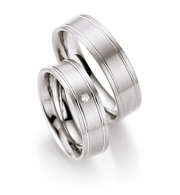 Trouwringen in titanium met diamant(en) per paar vanaf