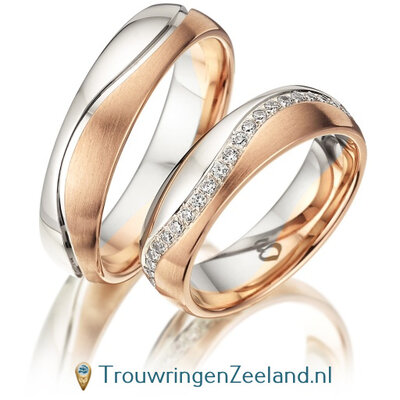 Trouwringen in 9*/14/18 karaat bicolour roségoud mat en witgoud glans golvend met in de damesring 43 diamanten meelopend in de golf geheel rondom per paar