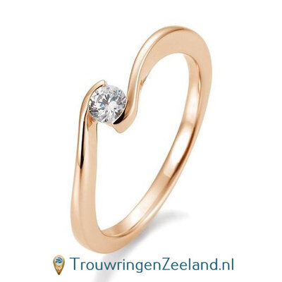 Verlovingsring roségoud golvend met 0,15 ct diamant in 14 of 18 karaat  vanaf