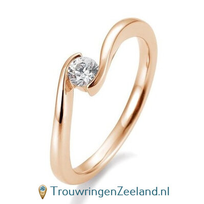 Verlovingsring roségoud golvend met 0,20 ct diamant in 14 of 18 karaat  vanaf