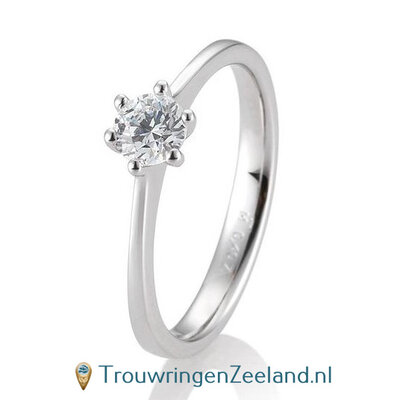 Verlovingsring witgoud 6 punt zetting met 0,40 ct diamant standaard in 14 of 18 karaat