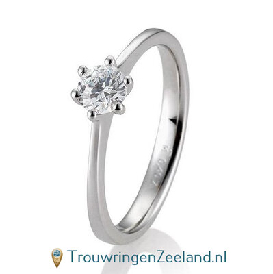 Verlovingsring platina 950 in 6 punt zetting met 0,40 ct diamant standaard