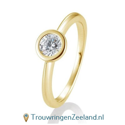 Verlovingsring geelgoud met ronde zetting en 0,50 ct diamant in 14 of 18 karaat