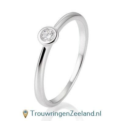 Verlovingsring platina 950 met ronde zetting en 0,10 ct diamant